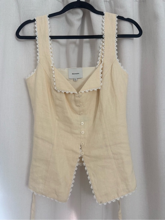 Reformation Tops - Reformation Cream Viola Linen Button Front Tank with Lace Trim